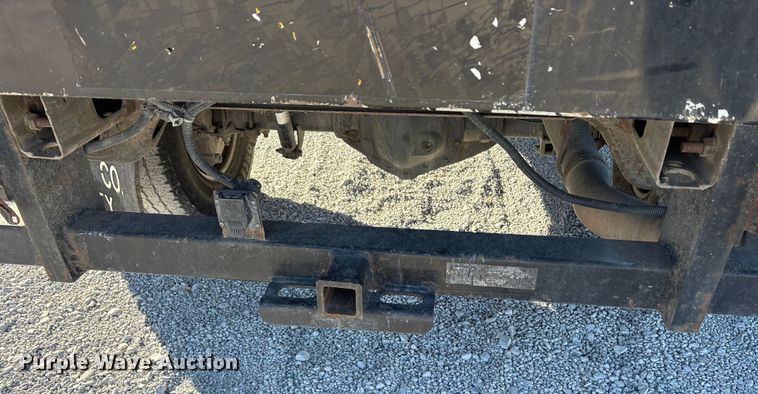 image for item ES8519 2015 Chevrolet Silverado 3500HD Ext. Cab flatbed pickup truck