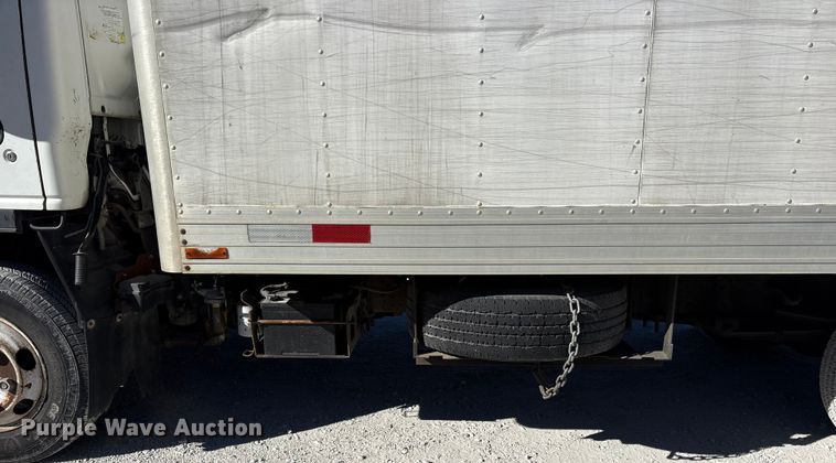 image for item ES8521 1999 GMC W4500 box truck