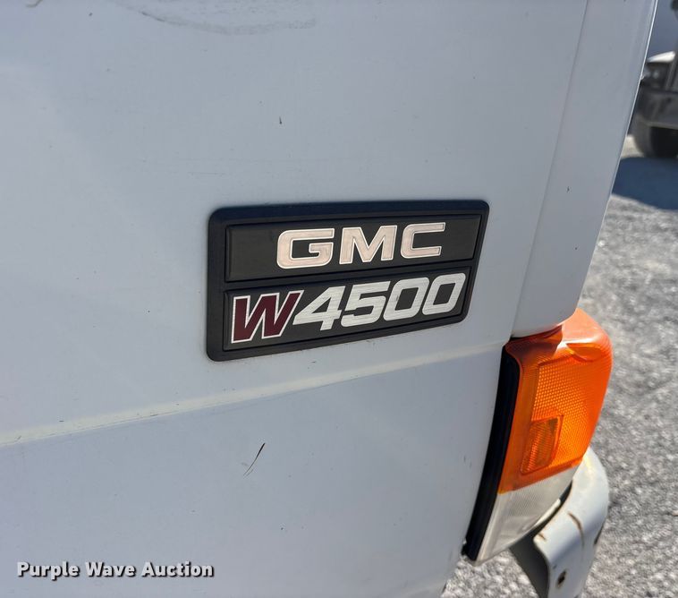 image for item ES8521 1999 GMC W4500 box truck