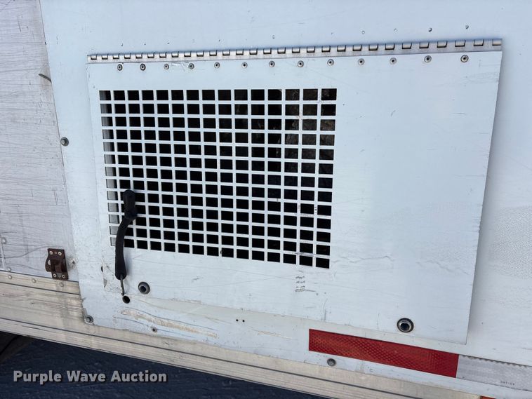 image for item ES8521 1999 GMC W4500 box truck