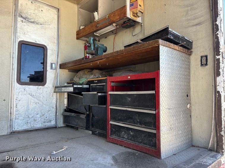 image for item ES8521 1999 GMC W4500 box truck