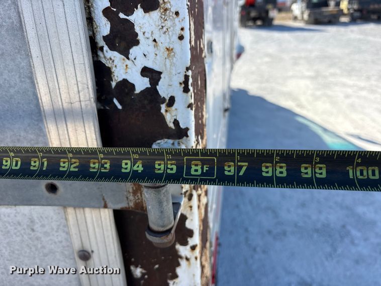 image for item ES8521 1999 GMC W4500 box truck