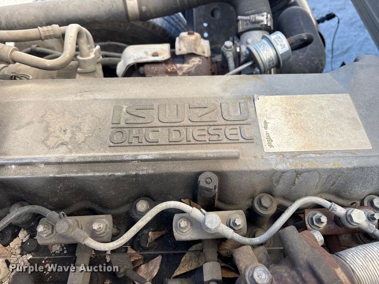 image for item ES8521 1999 GMC W4500 box truck