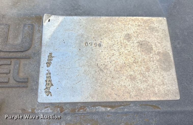 image for item ES8521 1999 GMC W4500 box truck