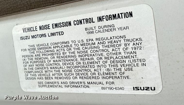 image for item ES8521 1999 GMC W4500 box truck