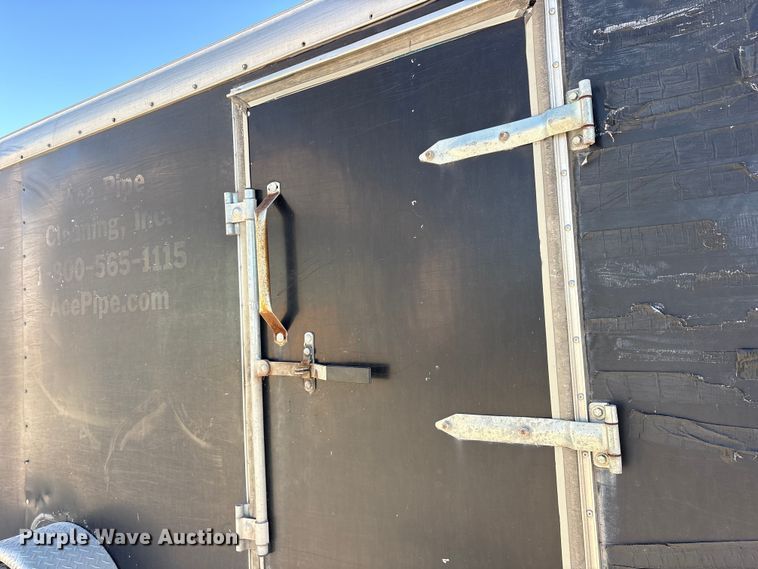 image for item ES8523 2015 Sure-Trac STR7212SAD enclosed cargo trailer