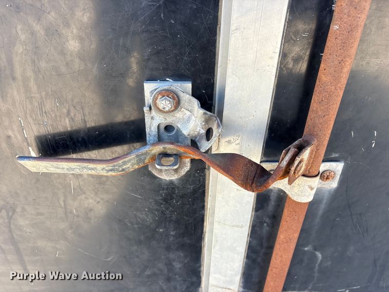 image for item ES8523 2015 Sure-Trac STR7212SAD enclosed cargo trailer