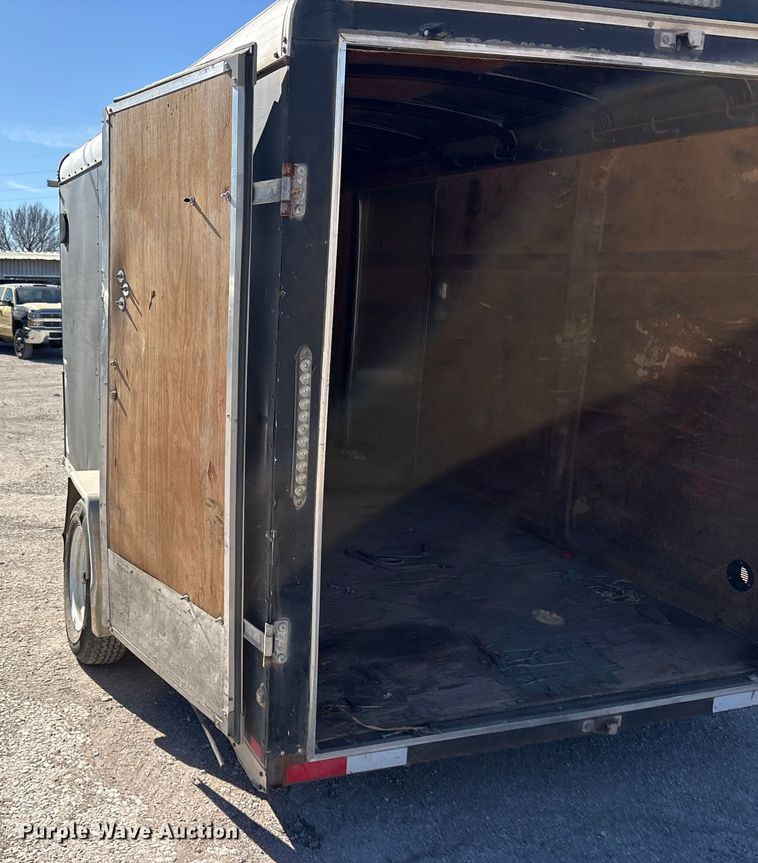 image for item ES8523 2015 Sure-Trac STR7212SAD enclosed cargo trailer