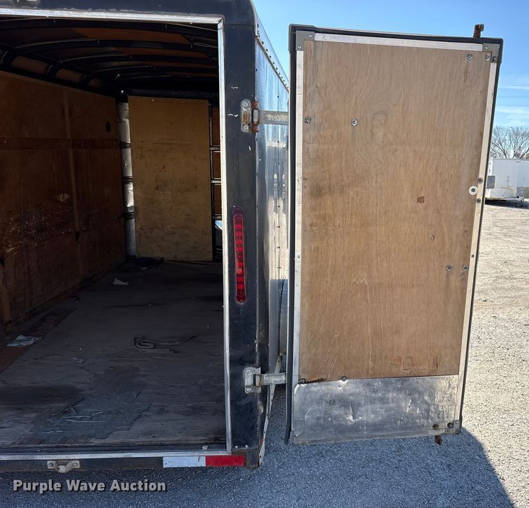 image for item ES8523 2015 Sure-Trac STR7212SAD enclosed cargo trailer