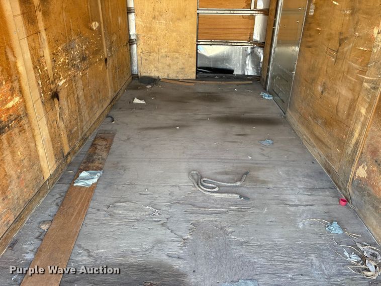 image for item ES8523 2015 Sure-Trac STR7212SAD enclosed cargo trailer