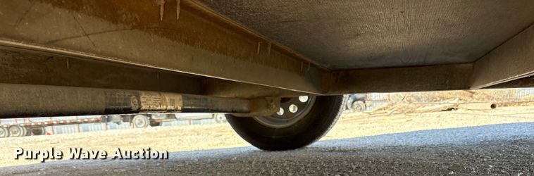 image for item ES8523 2015 Sure-Trac STR7212SAD enclosed cargo trailer