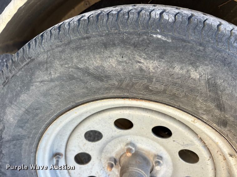 image for item ES8523 2015 Sure-Trac STR7212SAD enclosed cargo trailer