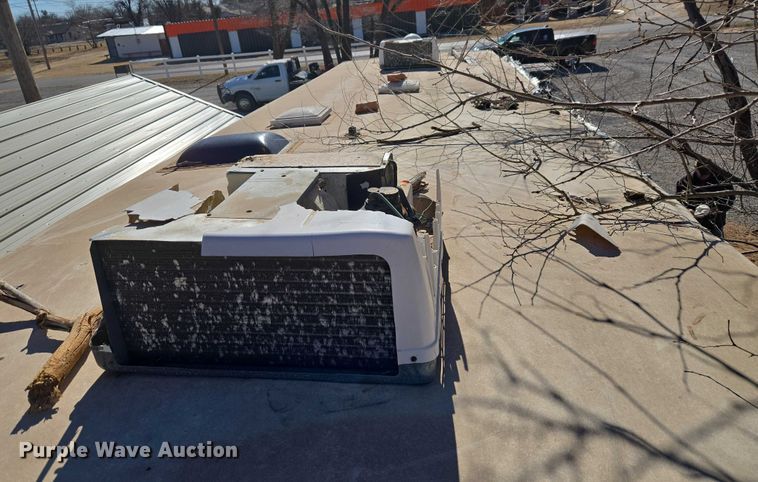 image for item ET1166 2003 Workhorse P32 RV