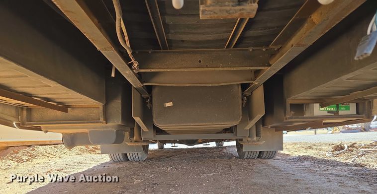 image for item ET1166 2003 Workhorse P32 RV