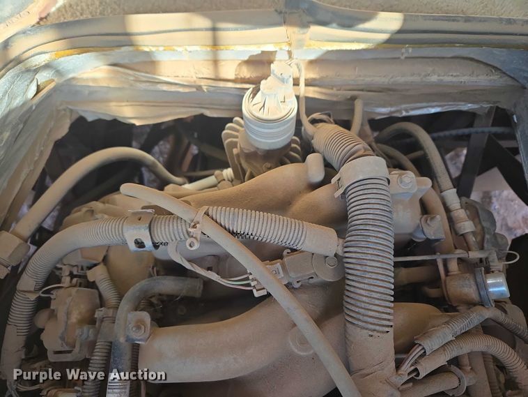 image for item ET1166 2003 Workhorse P32 RV