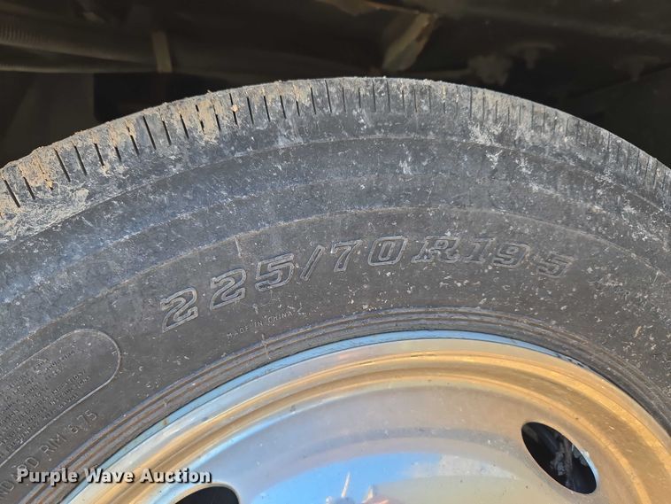 image for item ET1166 2003 Workhorse P32 RV