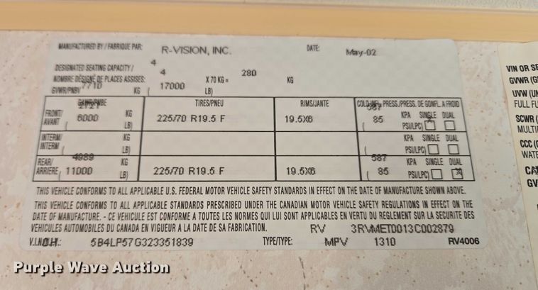 image for item ET1166 2003 Workhorse P32 RV