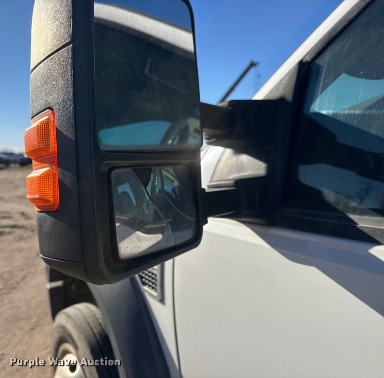 image for item ET4144 2008 Ford F450 utility / service truck