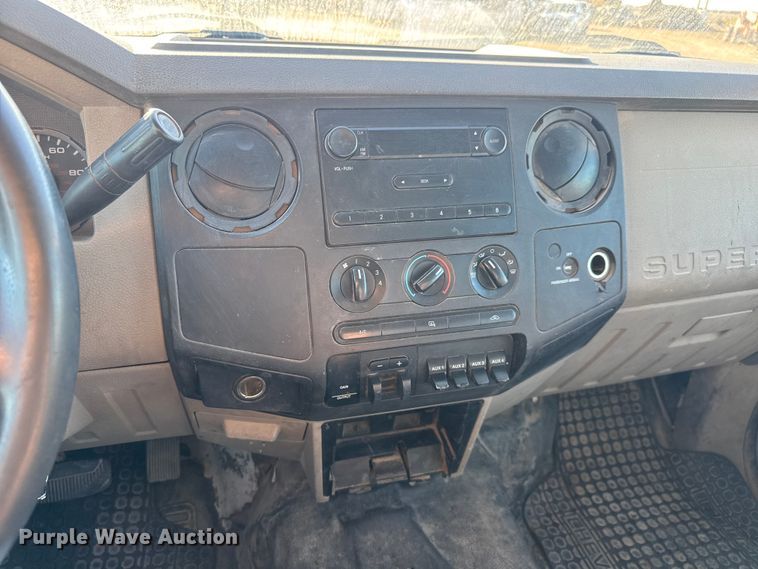 image for item ET4144 2008 Ford F450 utility / service truck