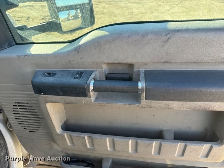 image for item ET4144 2008 Ford F450 utility / service truck