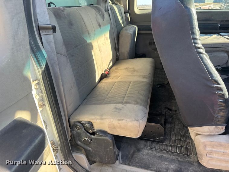 image for item ET4144 2008 Ford F450 utility / service truck