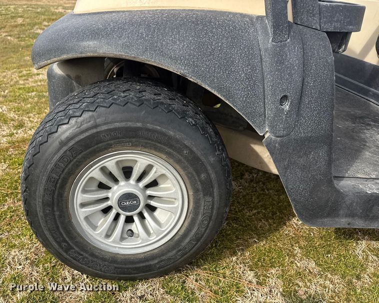 image for item ET4147 2018 Club Car Precedent golf cart