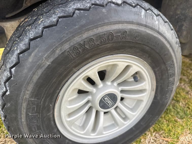 image for item ET4147 2018 Club Car Precedent golf cart