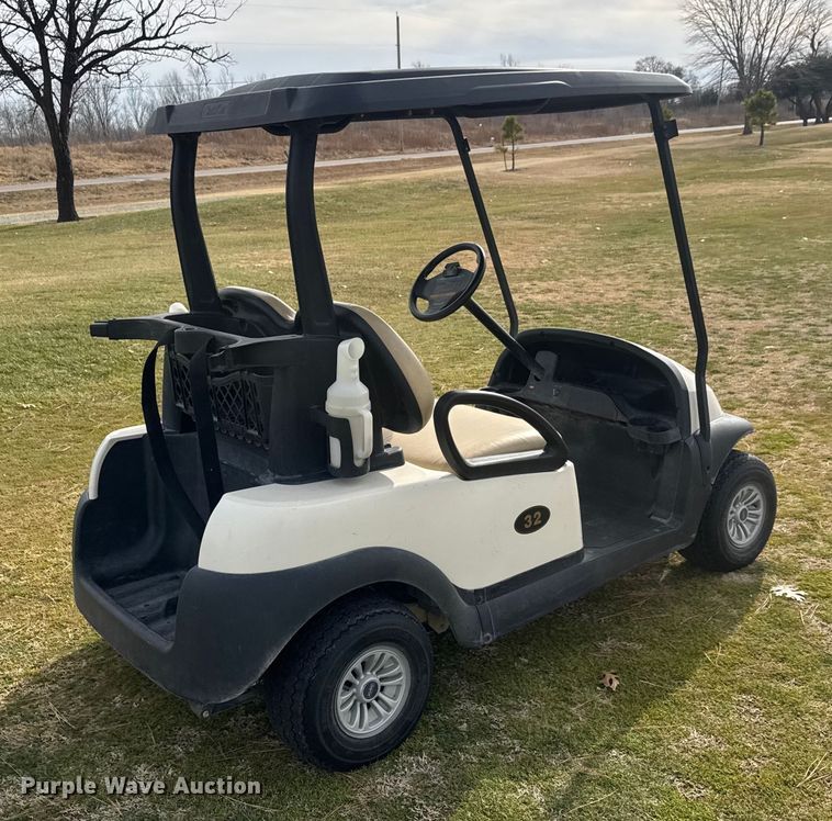 image for item ET4148 2018 Club Car Precedent golf cart