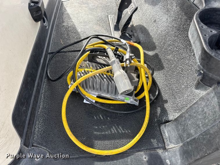 image for item ET4148 2018 Club Car Precedent golf cart