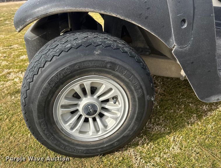 image for item ET4148 2018 Club Car Precedent golf cart