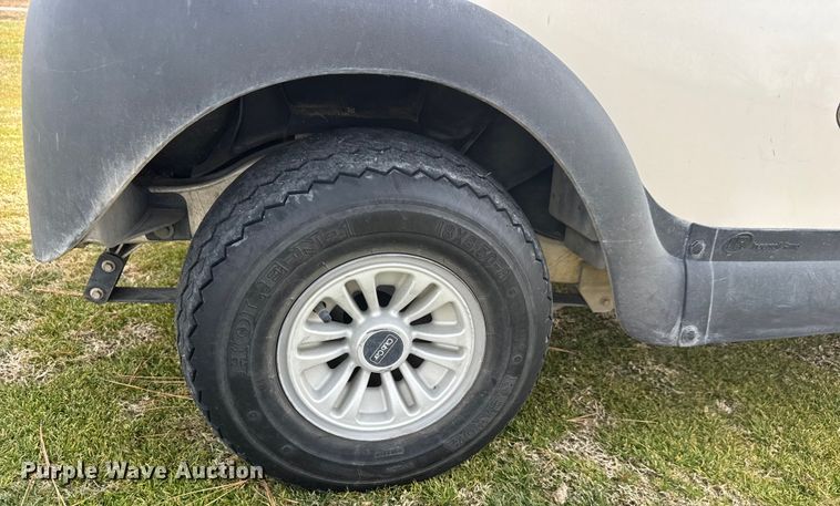 image for item ET4148 2018 Club Car Precedent golf cart