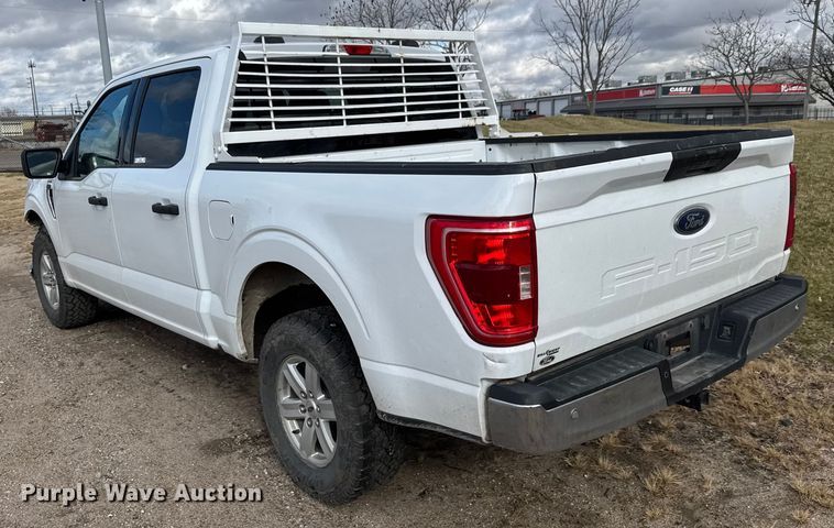 image for item ET4155 2023 Ford F150 XL Crew Cab pickup truck