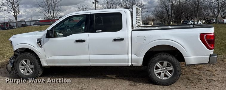 image for item ET4155 2023 Ford F150 XL Crew Cab pickup truck