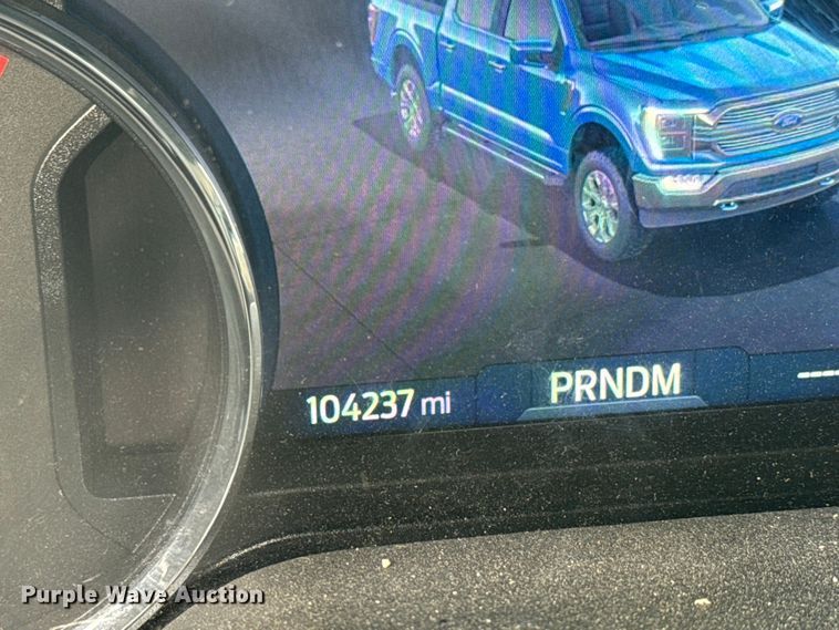 image for item ET4155 2023 Ford F150 XL Crew Cab pickup truck