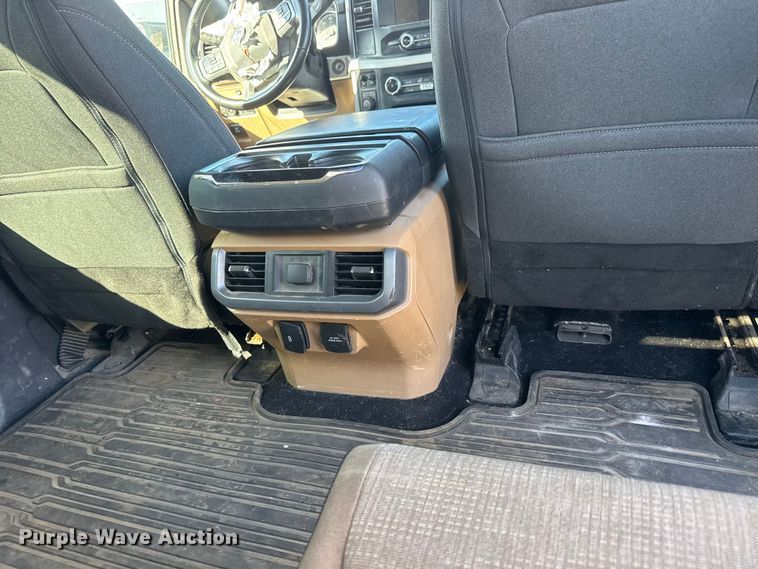 image for item ET4155 2023 Ford F150 XL Crew Cab pickup truck