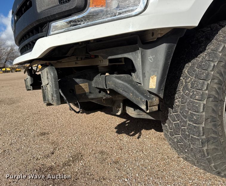 image for item ET4156 2019 Ford F150 Crew Cab pickup truck