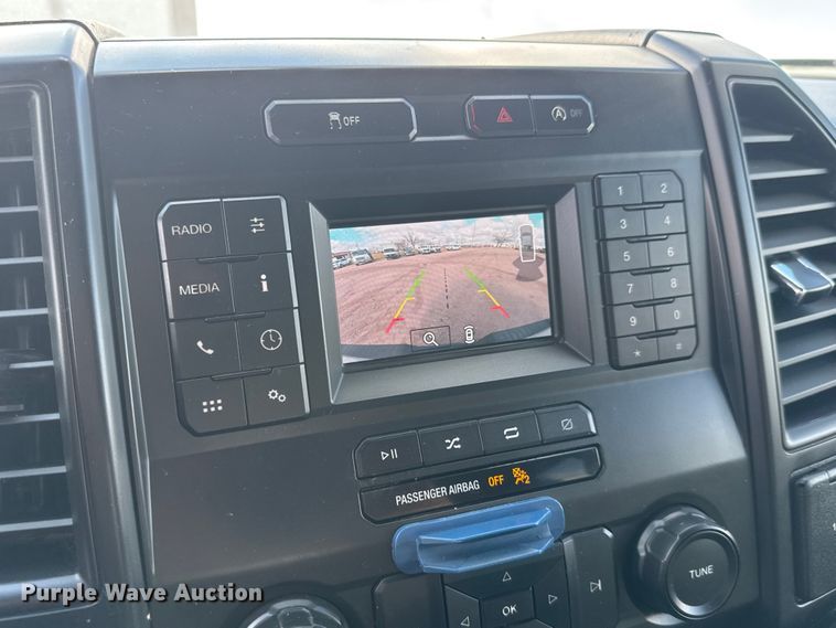 image for item ET4156 2019 Ford F150 Crew Cab pickup truck