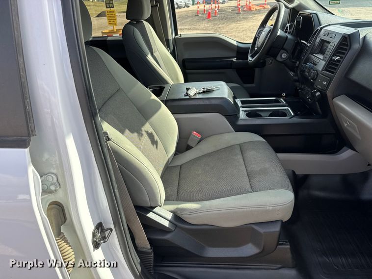 image for item ET4156 2019 Ford F150 Crew Cab pickup truck