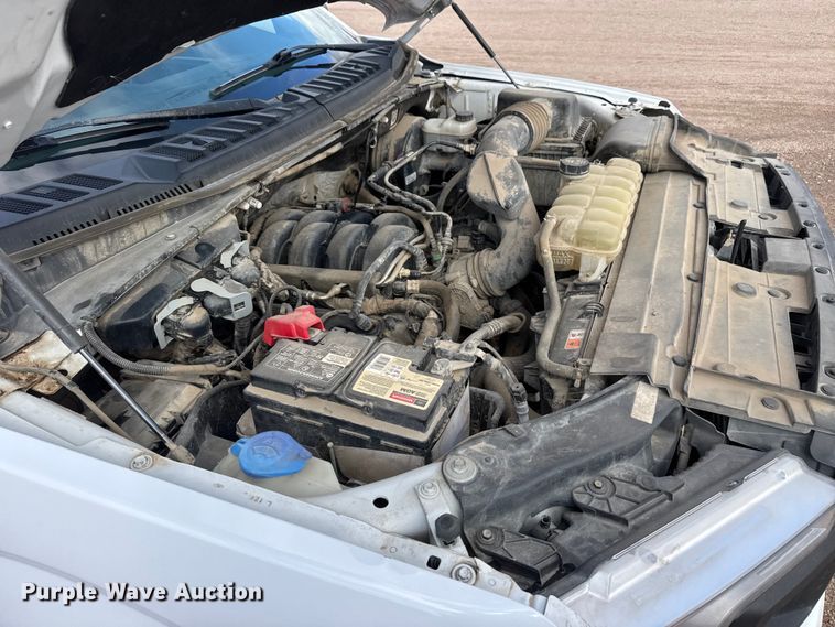 image for item ET4156 2019 Ford F150 Crew Cab pickup truck