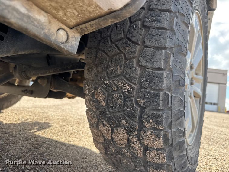 image for item ET4156 2019 Ford F150 Crew Cab pickup truck