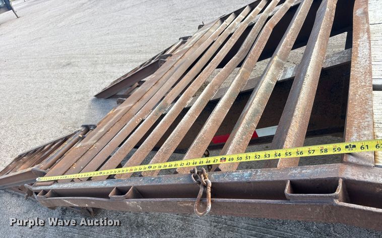 image for item ET4326 1997 Neal equipment trailer