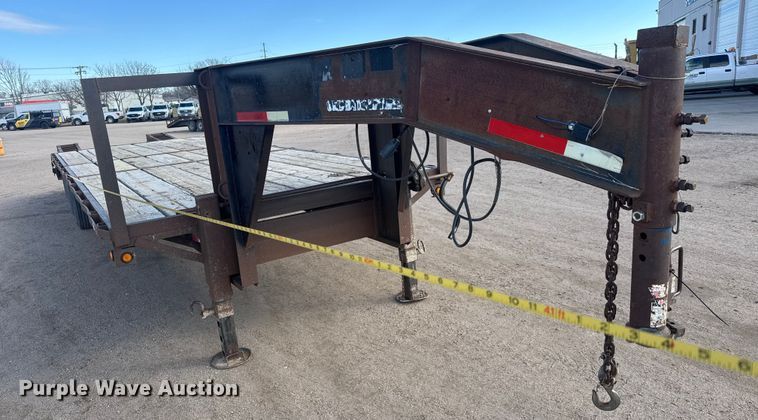 image for item ET4326 1997 Neal equipment trailer