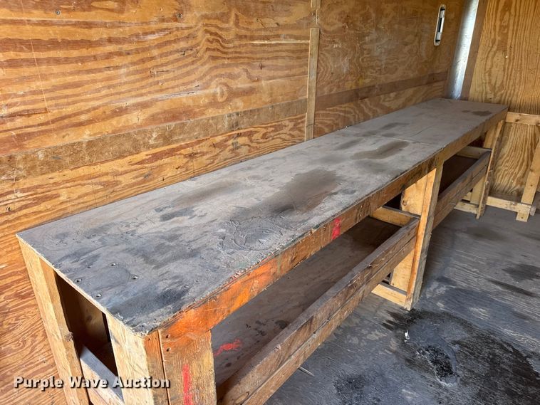 image for item ET4328 2015 Continental enclosed cargo trailer