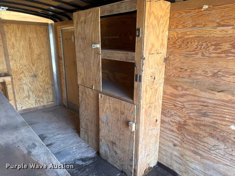 image for item ET4328 2015 Continental enclosed cargo trailer