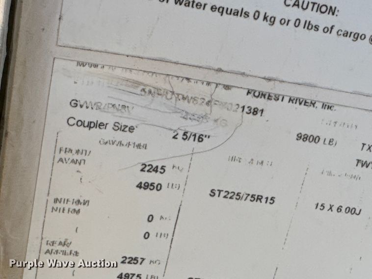 image for item ET4328 2015 Continental enclosed cargo trailer