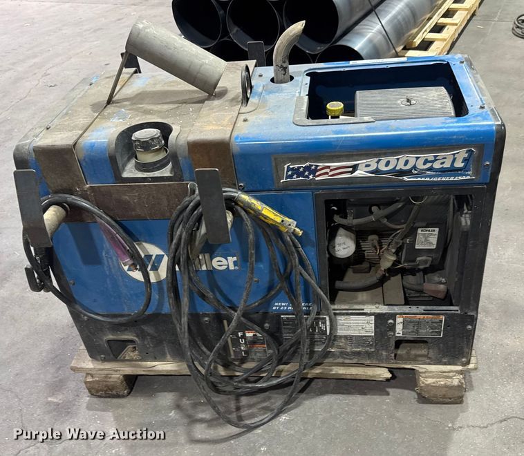 image for item ET4353 Miller Bobcat welder/generator