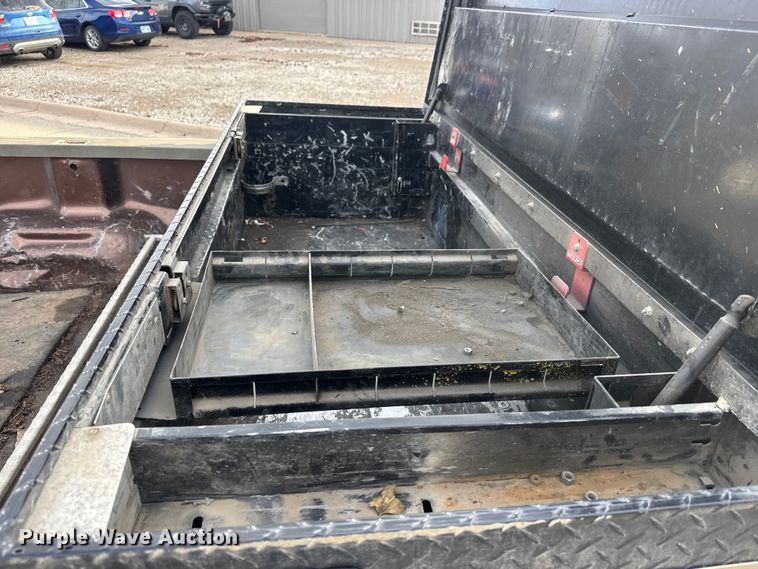 image for item ET4355 2012 Ford F250 Super Duty Crew Cab pickup truck