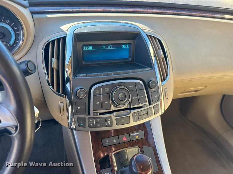 image for item ET4379 2010 Buick Lacrosse CXL 