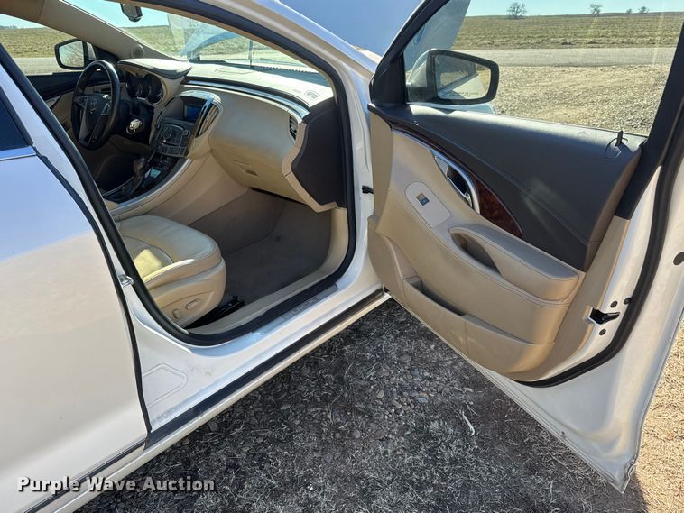 image for item ET4379 2010 Buick Lacrosse CXL 