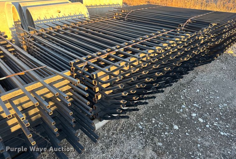 image for item ET4384 Wrought iron fence panels